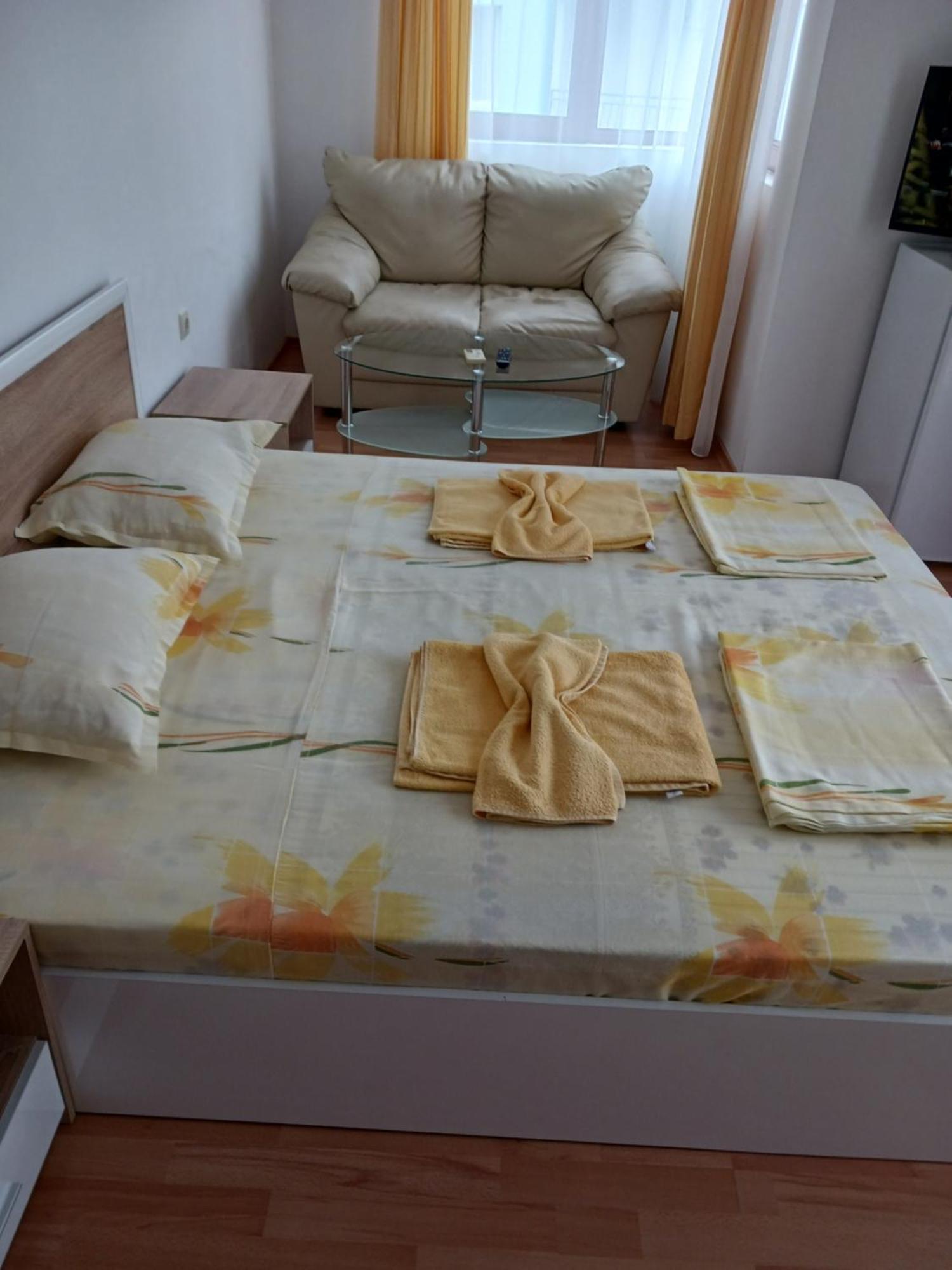 Guest House Vasilevi Nesebar Esterno foto